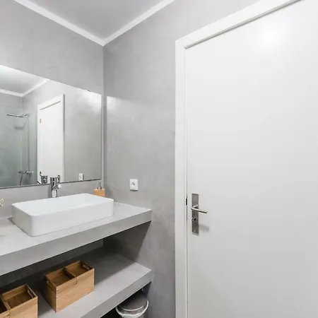 Guestready Overview Διαμέρισμα Βίλα Νόβα ντε Γκάια